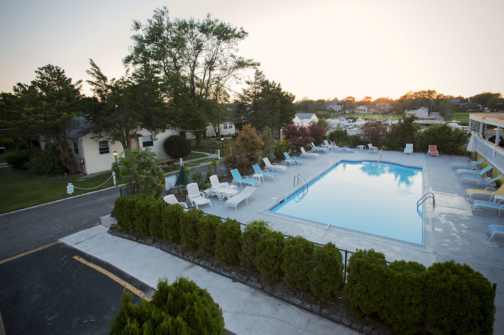 Bay Watch Hotel And Marina Hampton Bays Exterior foto